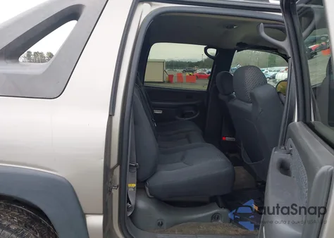 2003 Chevrolet Avalanche 1500 z USA, uszkodzony, nr VIN 3GNEK13T53G287287